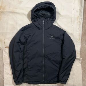 Arc'teryx Atom LT Black Hooded Jacket Mens Size Medium Like New